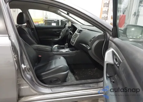 2017 Nissan Altima 2.5 Sl из США, поврежденный, VIN 1N4AL3AP9HC166090